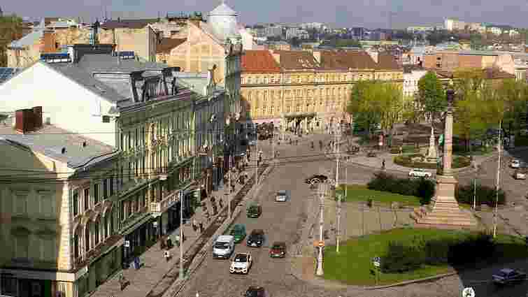 У вихідні центр Львова буде перекритий для приватного транспорту