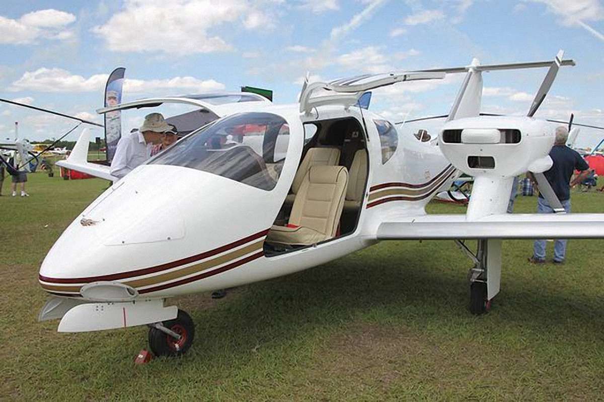 На авіашоу у США презентували український літак V24