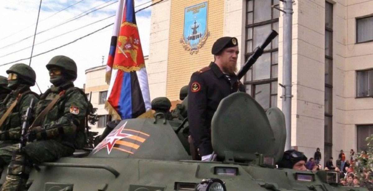 Бойовики у Донецьку і Луганську провели свої «паради» до Дня перемоги