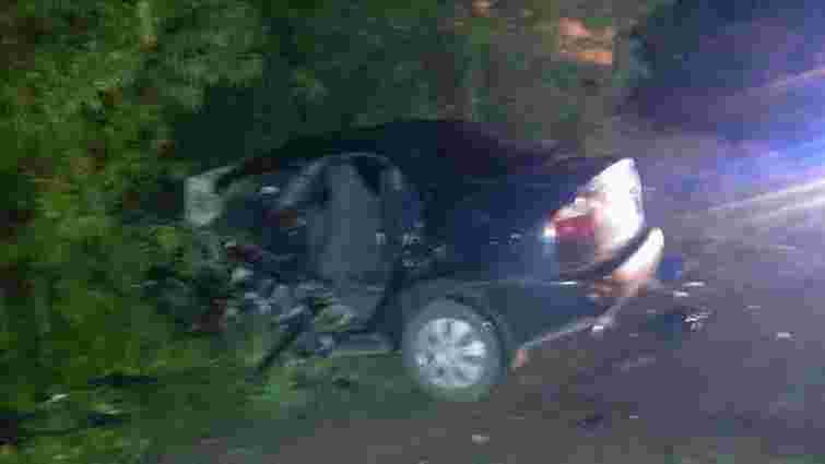 На Львівщині зіткнулися BMW X5 та Lanos: один загиблий і троє травмованих