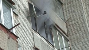 Через пожежу у квартирі львівської багатоповерхівки евакуювали 15 людей