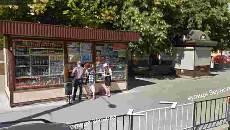 Львівська міськрада планує демонтувати кіоски, що стоять поблизу велодоріжки 