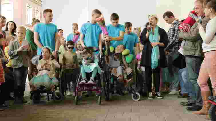 У Львові вперше в Україні відбувся показ мод для дітей із особливими потребами