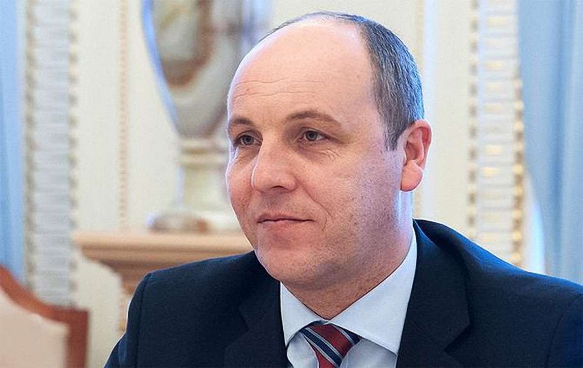 Документи для оголошення виборів в окрузі Єремеєва передані в ЦВК