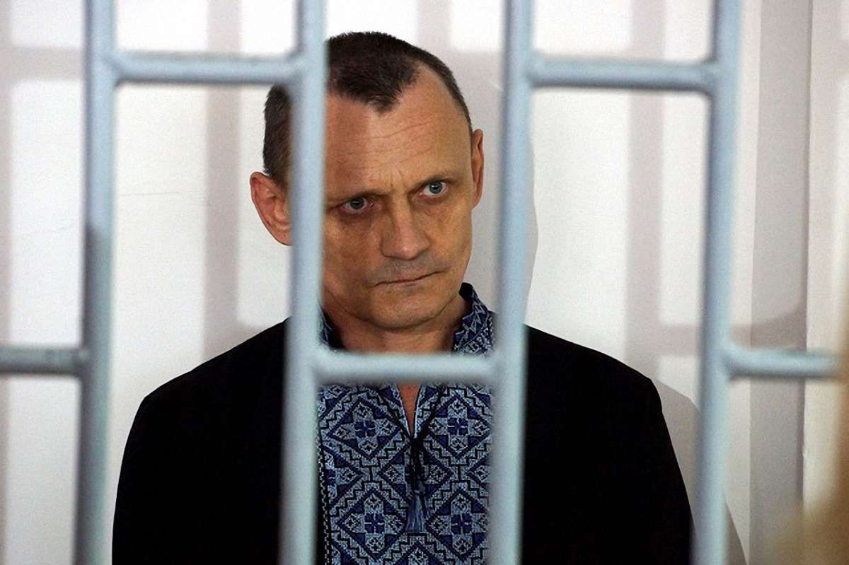 Українські політв’язні Клих і Карпюк виступили в чеченському суді з останнім словом