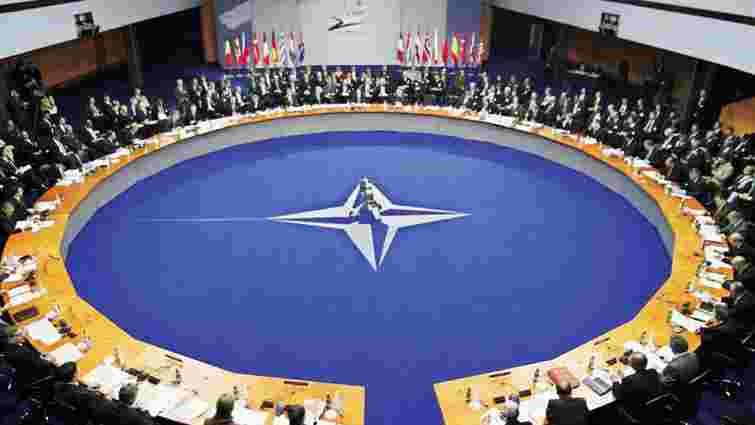 НАТО на найвищому рівні обговорить надання практичної допомоги Україні