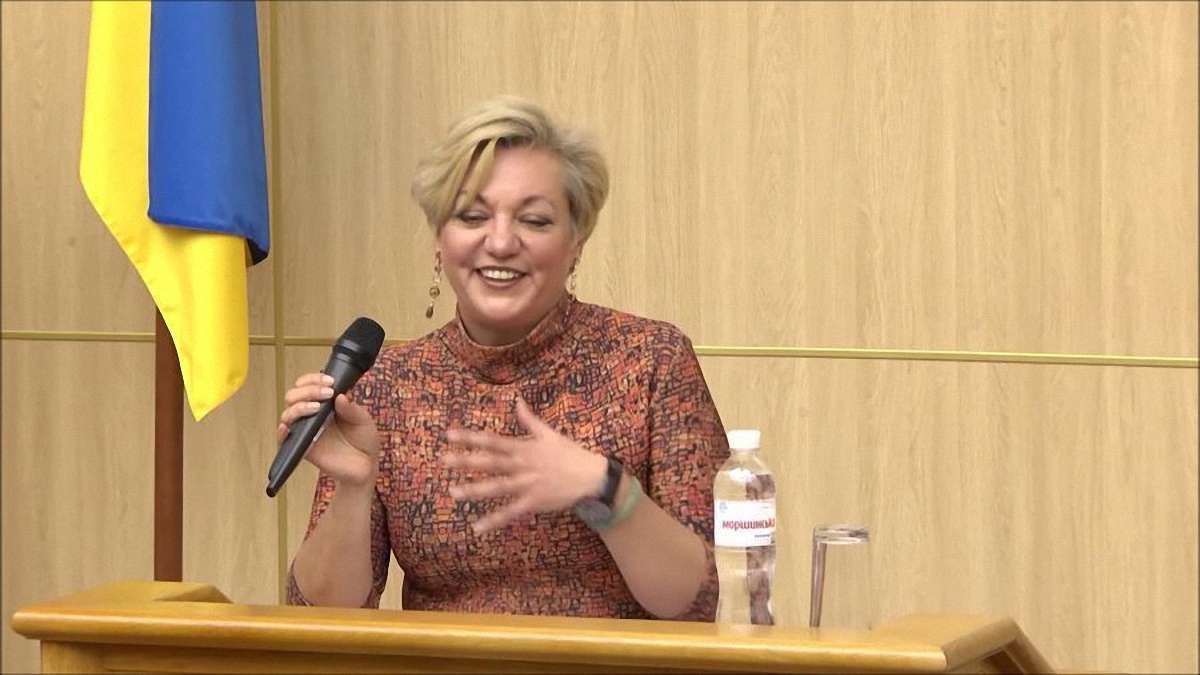 НБУ похвалився першими нагородами для Гонтаревої та її заступників