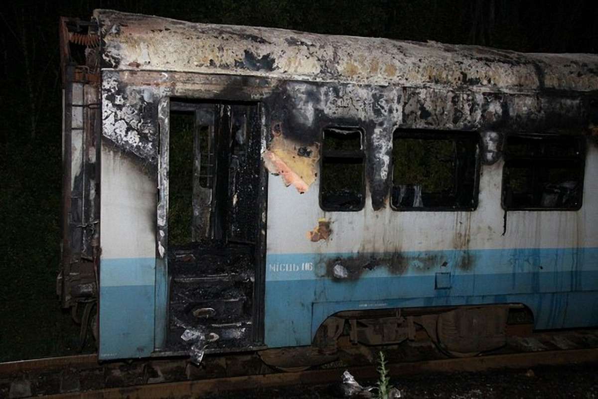 На Вінниччині під час руху загорівся електропотяг