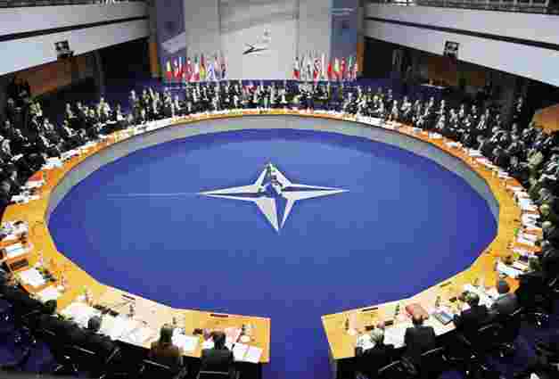 НАТО готовий збільшити фінансування України