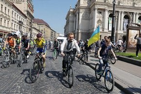 Мер Львова Андрій Садовий взяв участь у найбільшому міському велопараді