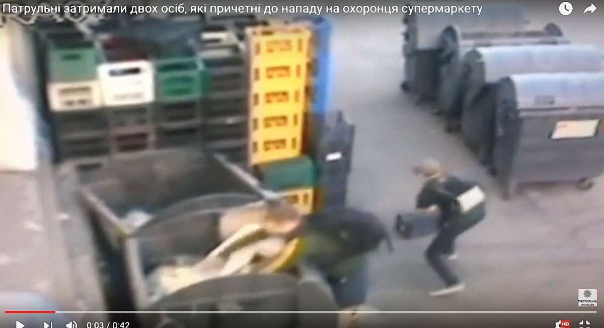 У Львові затримали двох чоловіків, які стріляли в охоронця супермаркету