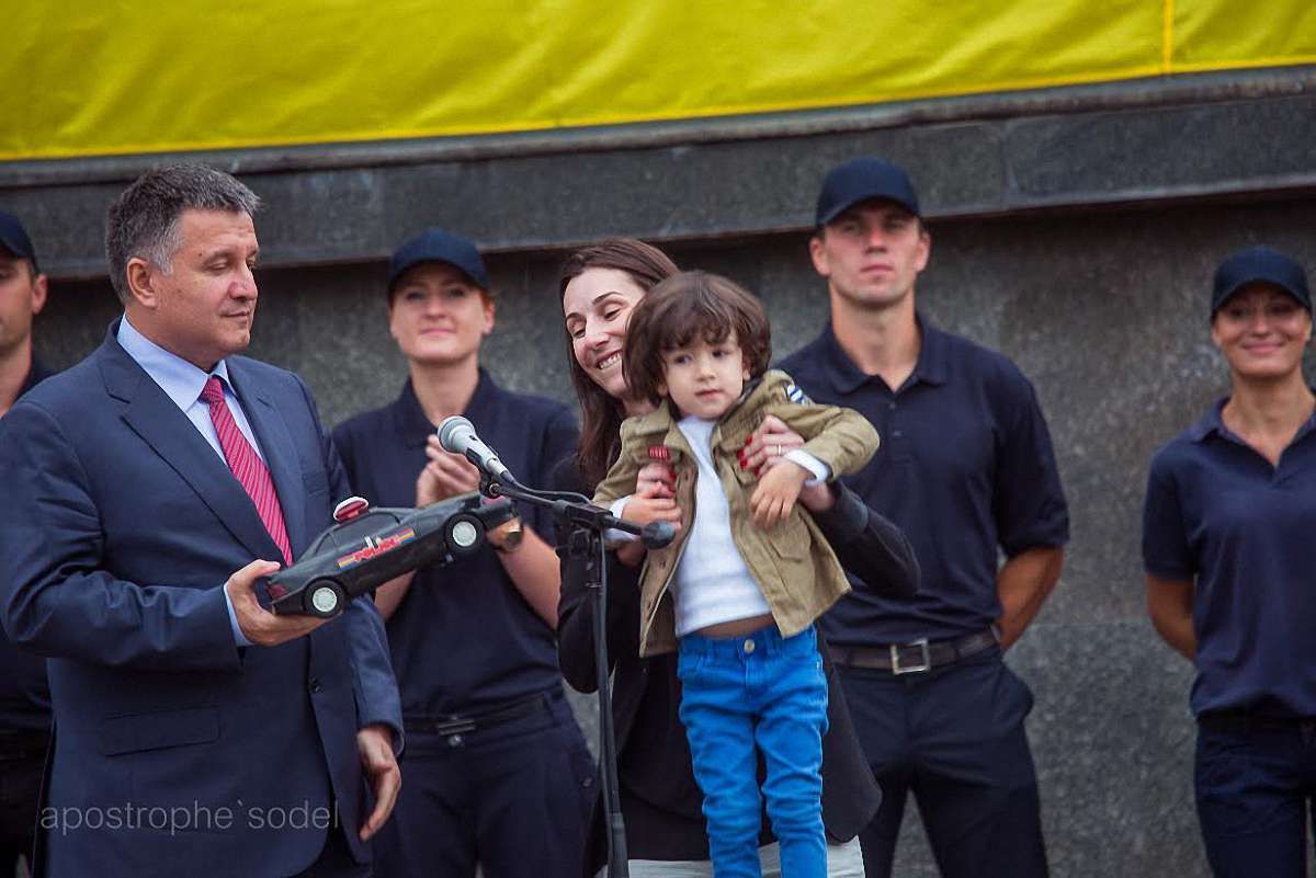 Згуладзе відмовилася від урядової кар’єри заради виховання сина
