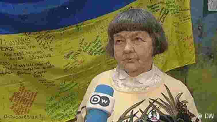 Мати Надії Савченко закликала росіянок не посилати своїх синів на Донбас