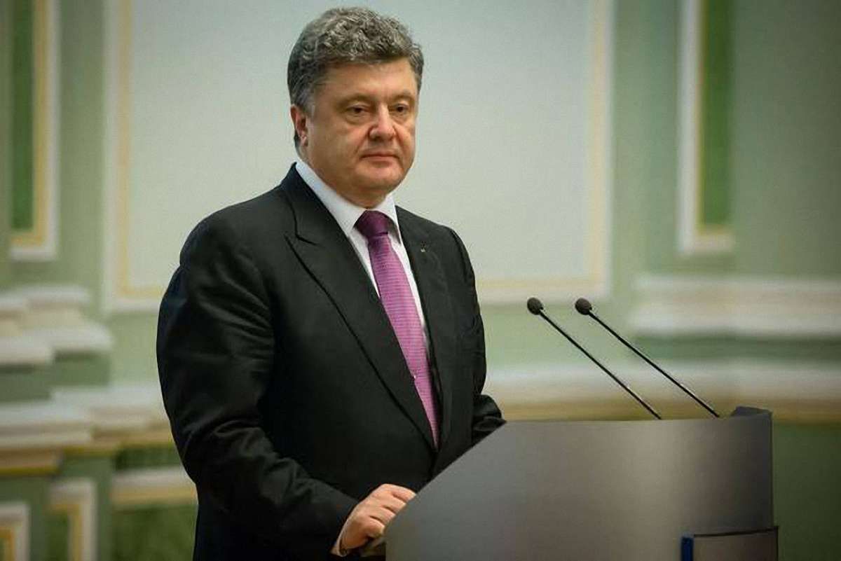 Відновлення контролю над кордоном є ключовим у виконанні Мінських угод, – Порошенко