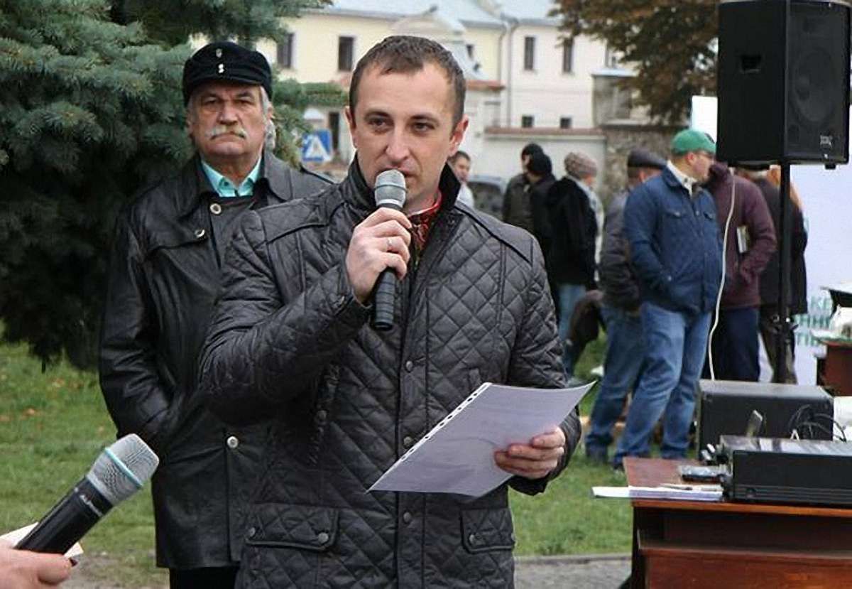 Одним із завалених на сміттєзвалищі виявився депутат Жовківської міськради