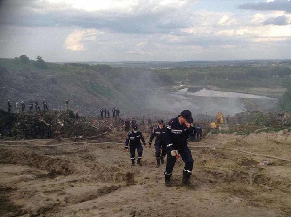 Через обвал на Грибовицькому сміттєзвалищі відкрили кримінальне провадження