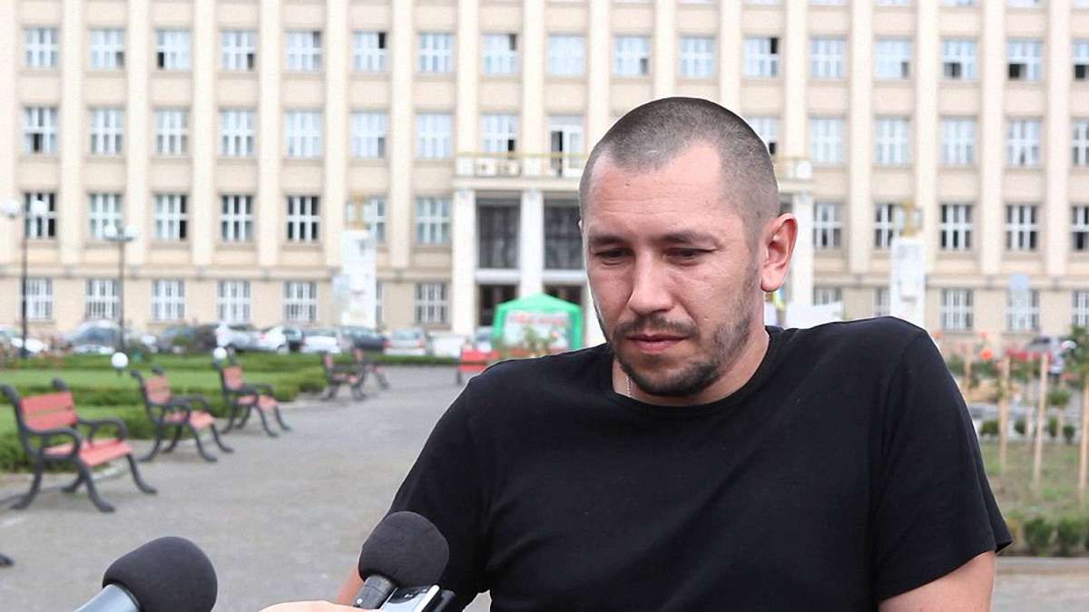 ГПУ висунула підозру у 15 злочинах керівнику закарпатського «Правого сектора»