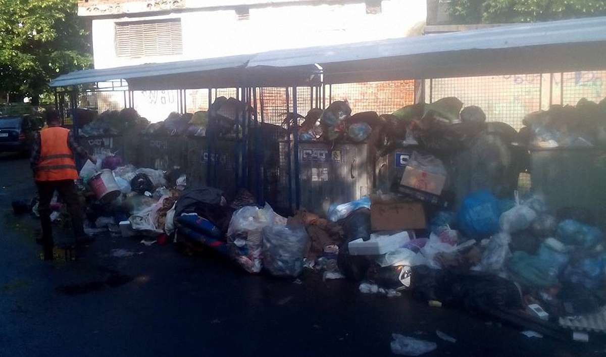 У Львові виникли труднощі з вивозом сміття
