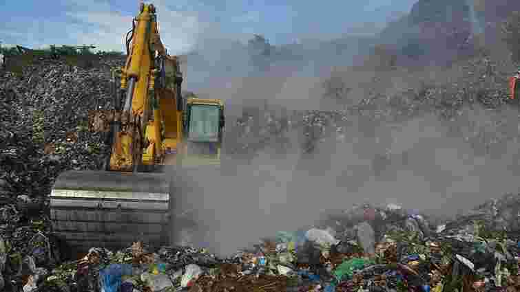 На сміттєзвалищі поблизу Львова відновили пошуки зниклого еколога