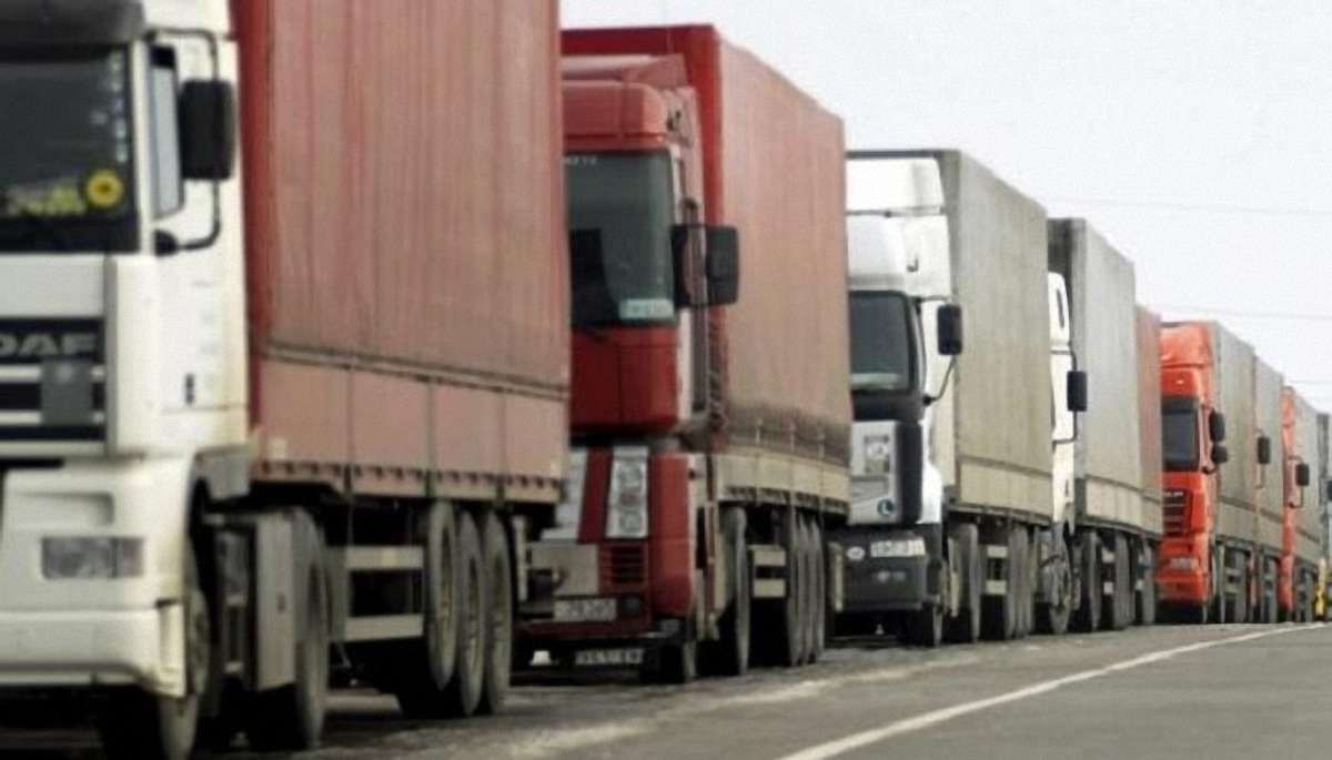Туреччина відмовилася впускати українські фури до 1 липня