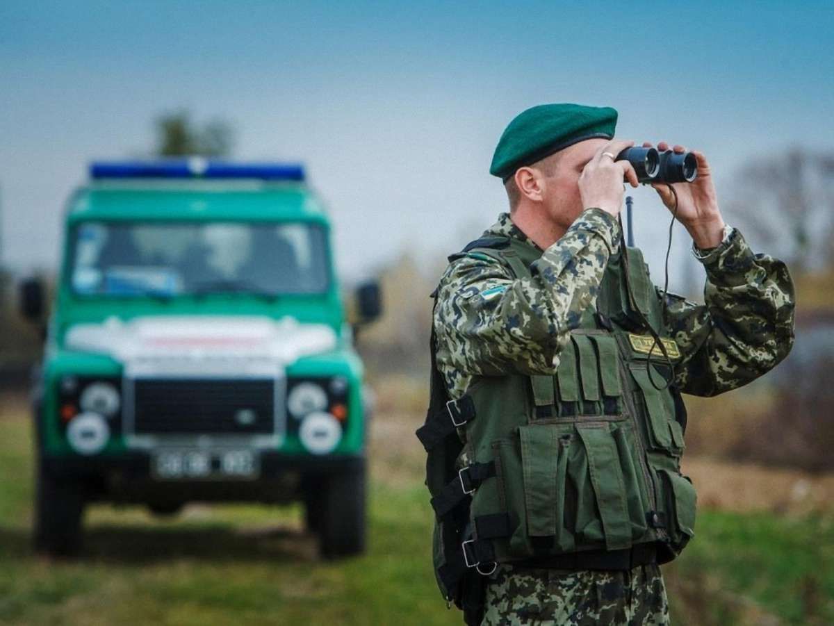 Прикордонникам підвищили зарплату до рівня ЗСУ