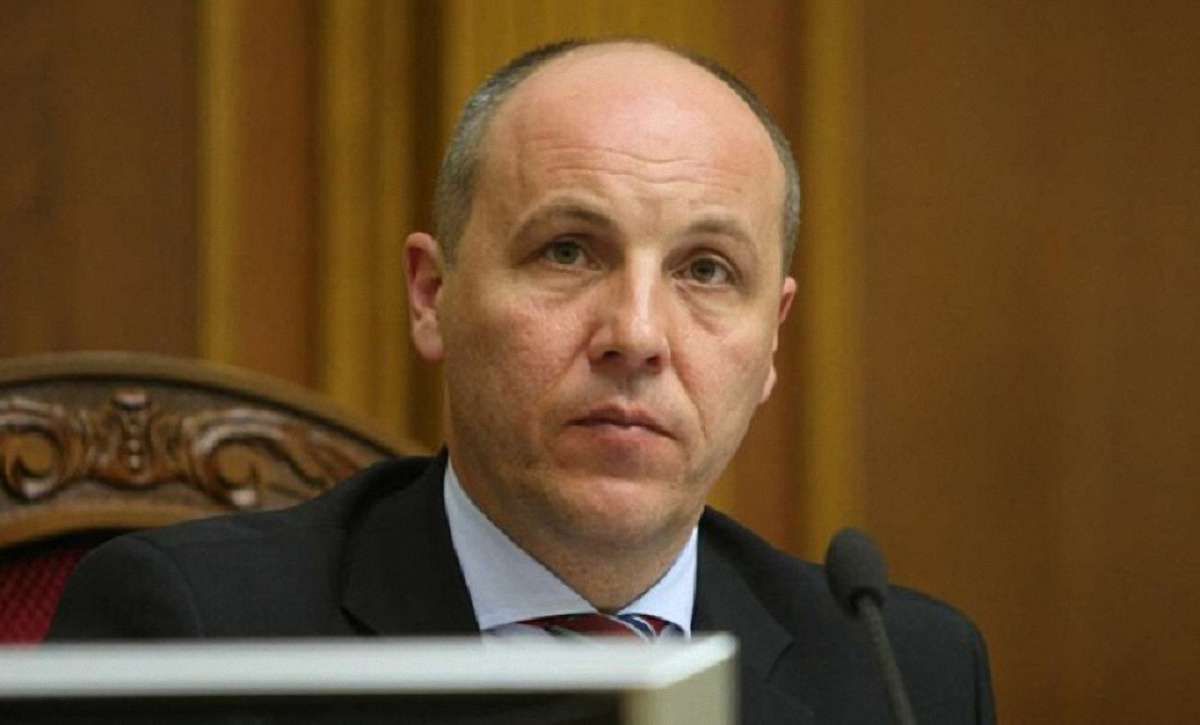 Децентралізація зупинена через зрив Росією Мінських угод, – Парубій