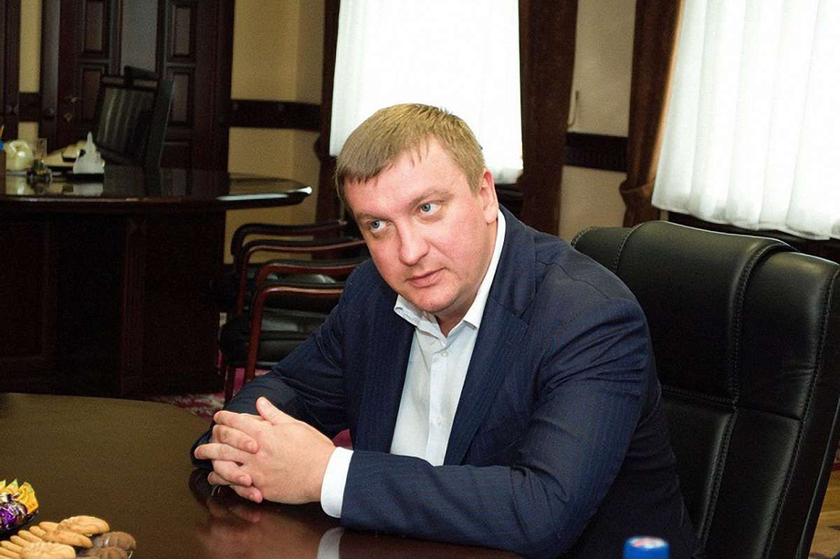 В українських банках заблоковані ₴50 млрд і $1,5 млрд вкрадених державних коштів, – Мін’юст