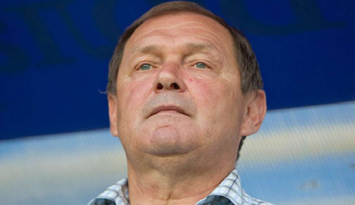 Новий наставник «Карпат» звинуватив Порошенка у переході гравця в Болгарію