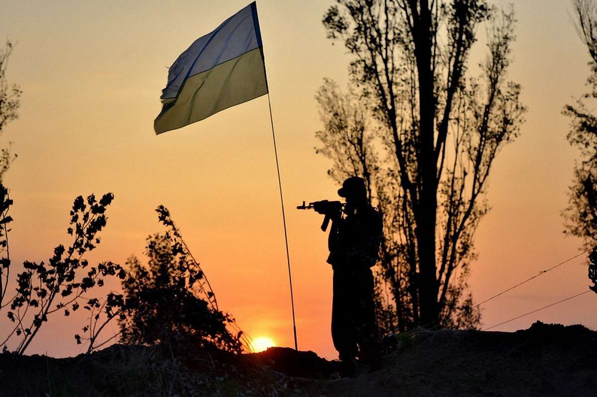 Двоє військових загинули від вибуху невідомого предмета на полігоні в Чернігівській області