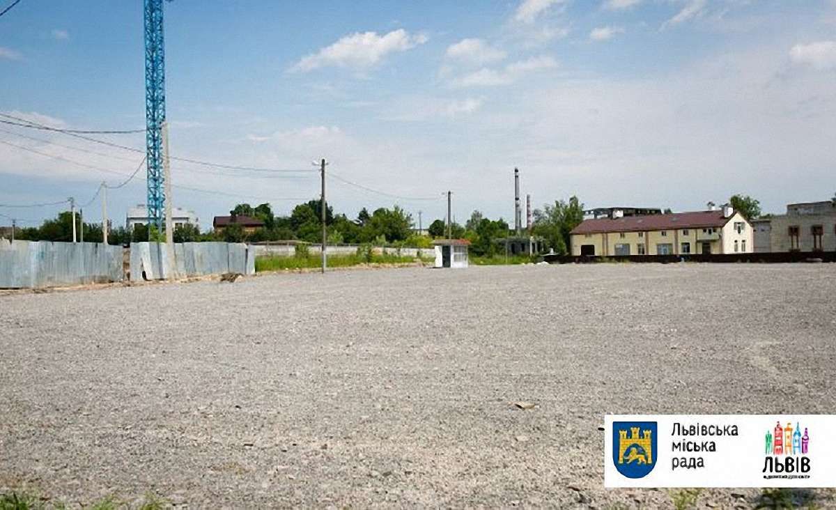 Ринок «Санта-Барбара» у Львові переносять на вулицю Антонича