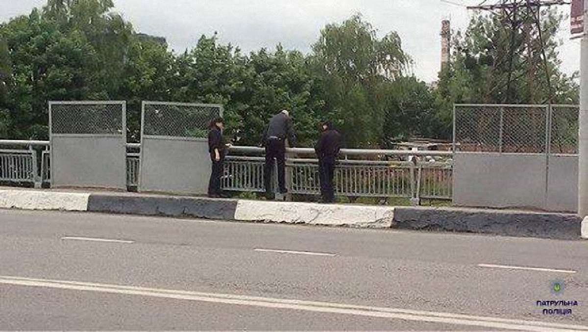 Патрульні переконали 31-річного львів’янина не чинити самогубства