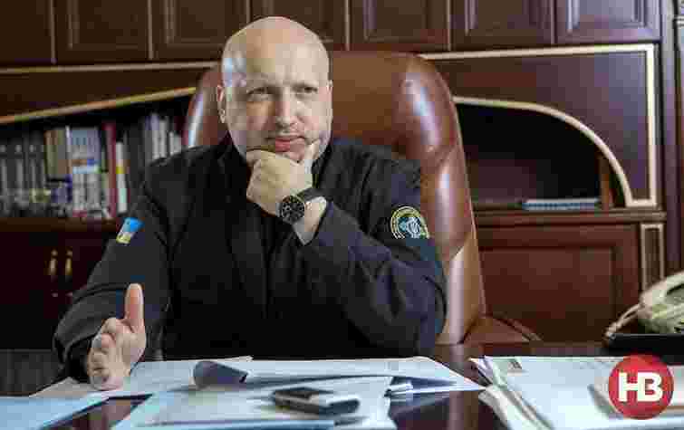 Турчинов пояснив, чому Захід не дає Україні зброю