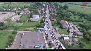 Ексклюзивна аерозйомка кілометрових черг в пункті пропуску «Шегині-Медика»