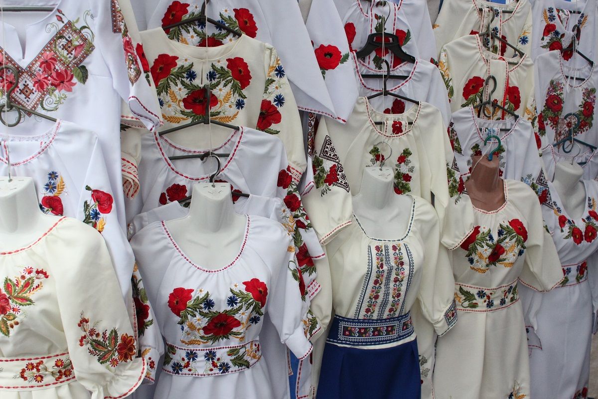 Вишиванковий ринок