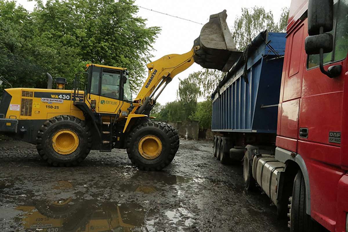 До кінця літа третину львівського сміття вивозитимуть у Київ