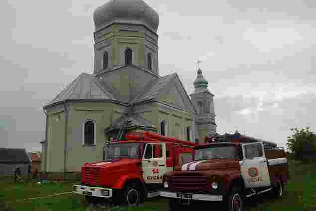 У Буському районі горіла ще одна церква