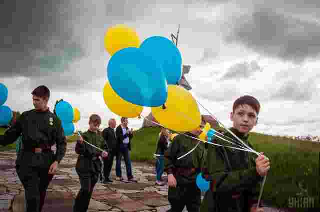 Сьогодні в Україні - День скорботи і вшанування пам'яті жертв війни

