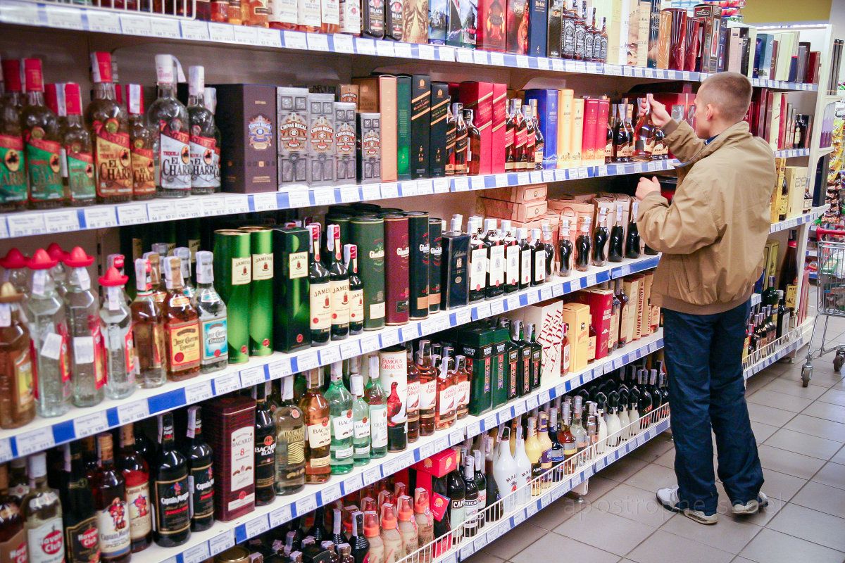 Горілчане лобі просить уряд вкотре підняти мінімальні ціни на алкоголь