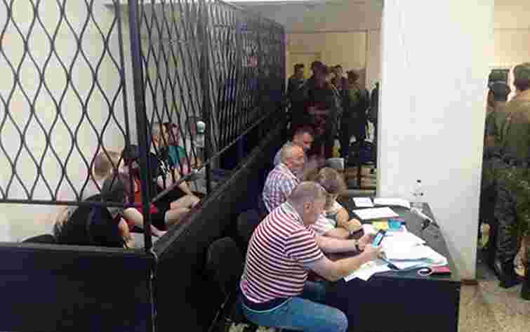 Суд на два місяці заарештував підозрюваних у вбивстві офіцера СБУ