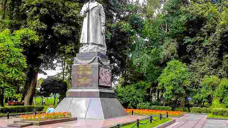 Пам'ятник радянському генералу Ватутіну біля ВРУ не підлягає демонтажу, – В'ятрович
