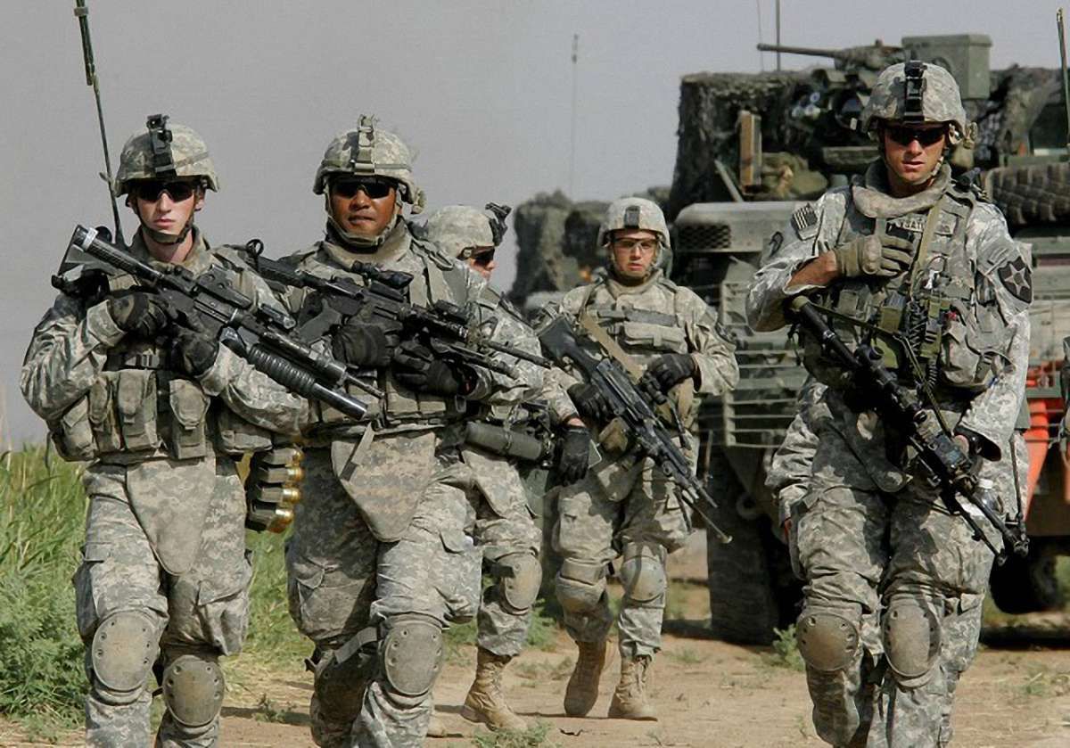 Пентагон дозволив трансгендерам служити в армії США