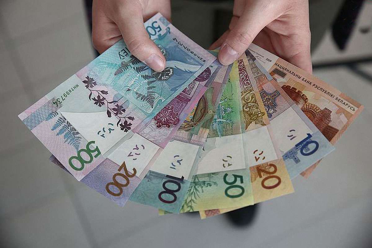 В Білорусі провели третю за історію незалежності деномінацію національної валюти