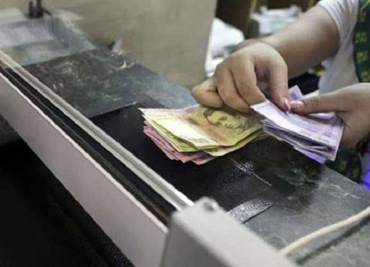 Відсьогодні в Україні припинили оподатковувати пенсії
