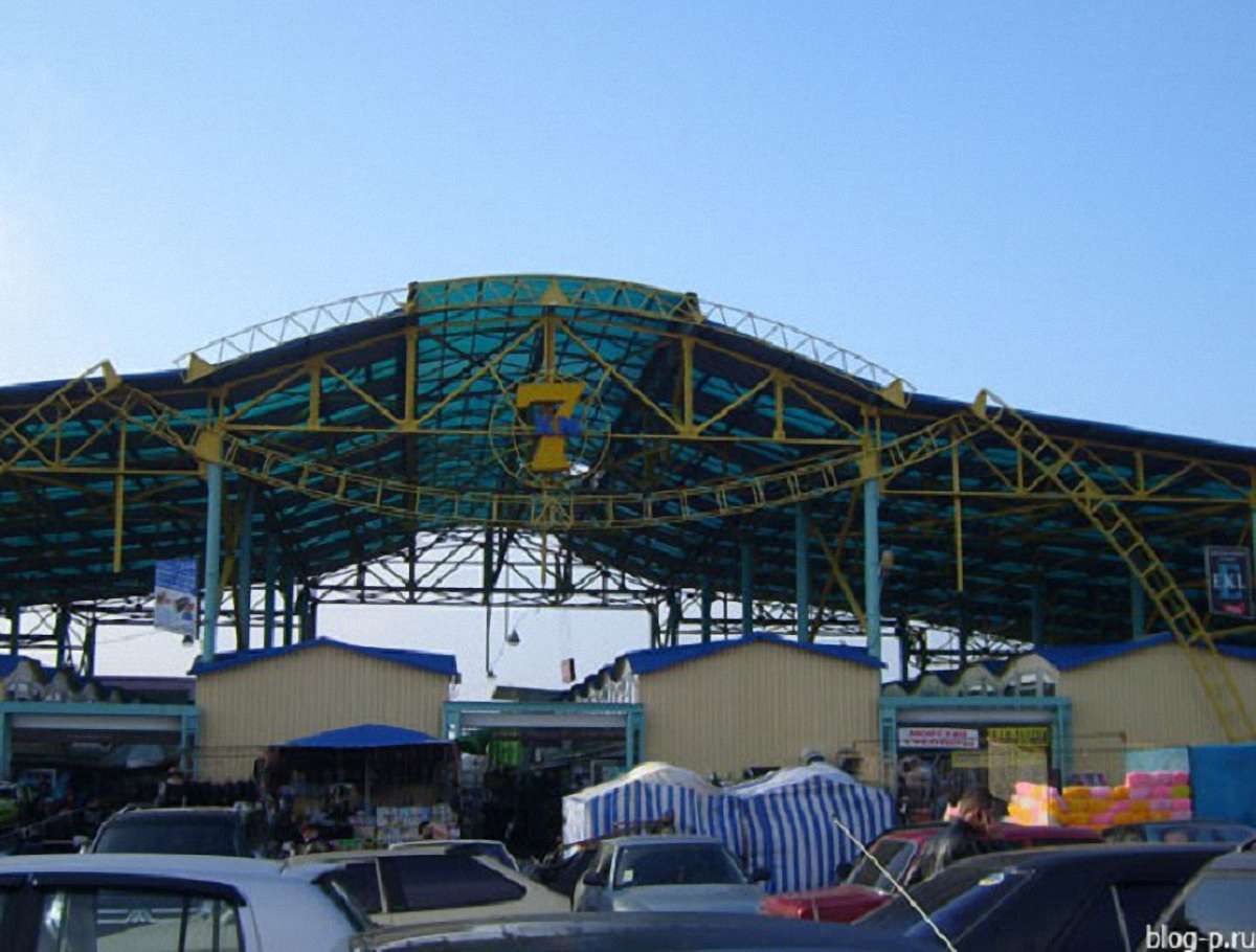 Прокуратура провела обшуки на ринку «7 кілометр» в Одесі