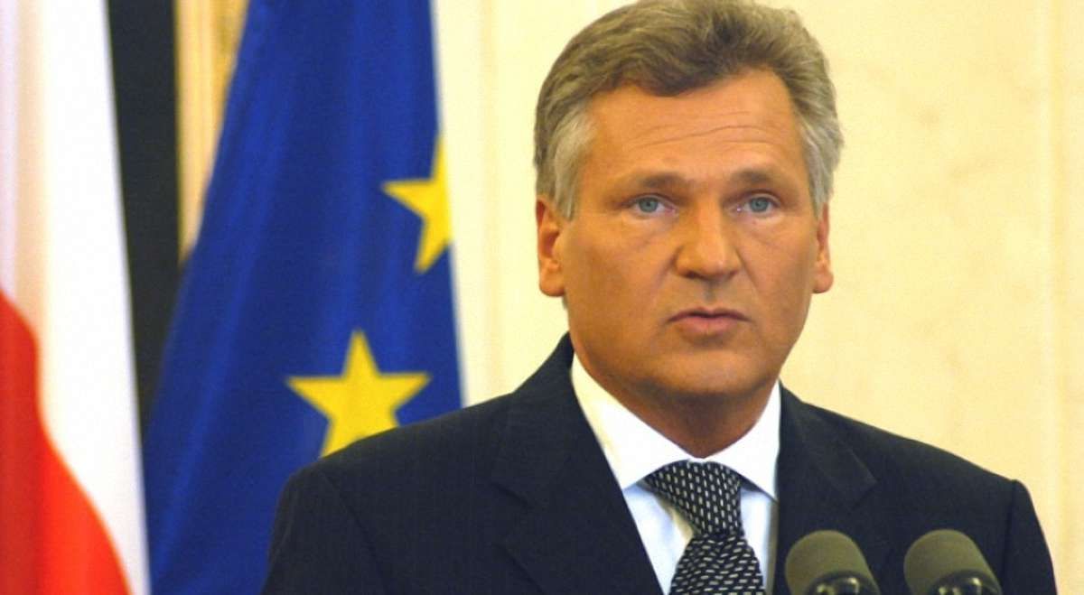 Кваснєвський закликав Україну відмовитися від мрій про НАТО та ЄС