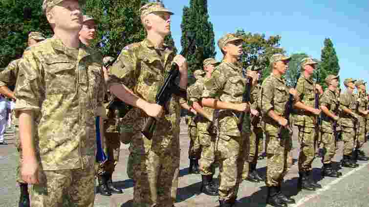 Президент затвердив новий однострій та погони для українських військових