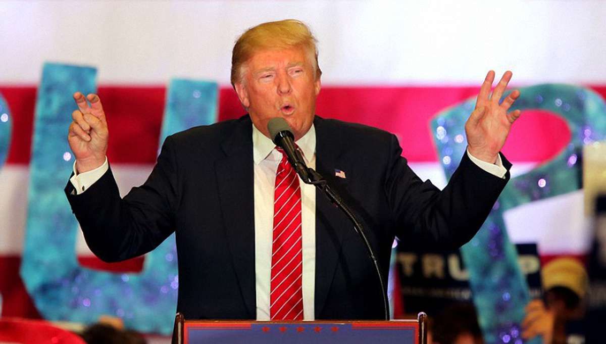 Гілларі Клінтон звинуватила Дональда Трампа в антисемітизмі