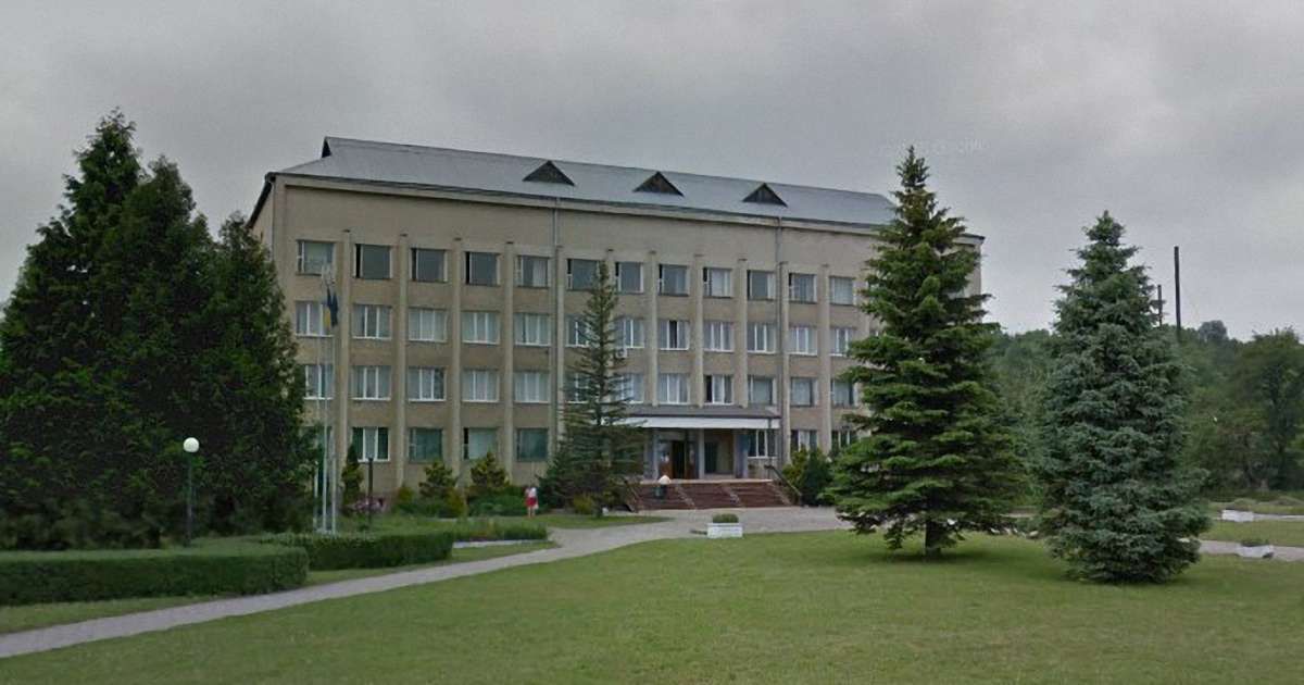 Президент звільнив голову Старосамбірської РДА