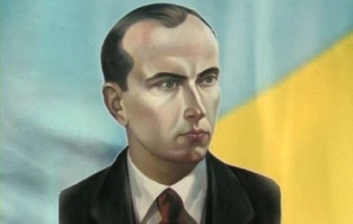 У Києві Московський проспект перейменували на честь Степана Бандери