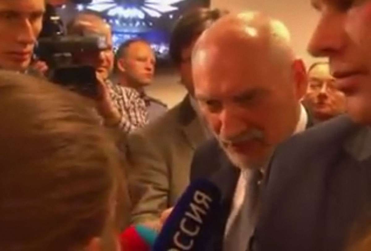 На саміті НАТО польський міністр поставив на місце пропагандистку Путіна